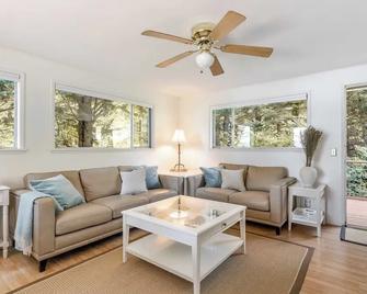 Eagles Watch - Coupeville - Wohnzimmer