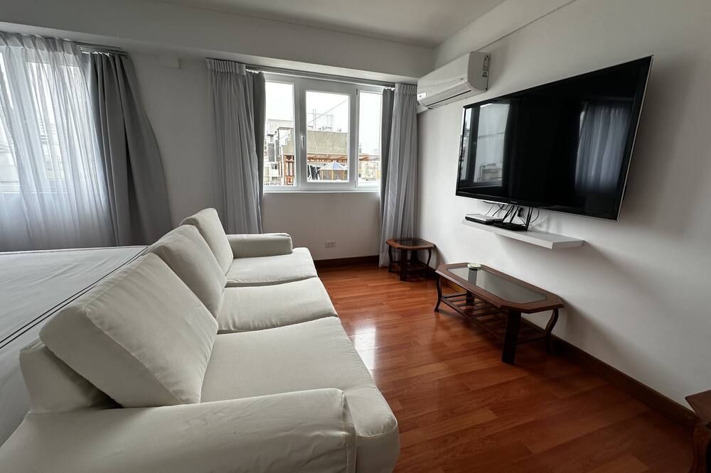 Olivar San Isidro 1 Bedroom Apartment - Lima - Living room