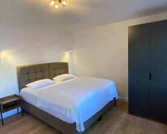 Nisay Home - 3 Room Apartment - A1 - Ludwigsburg - Sypialnia