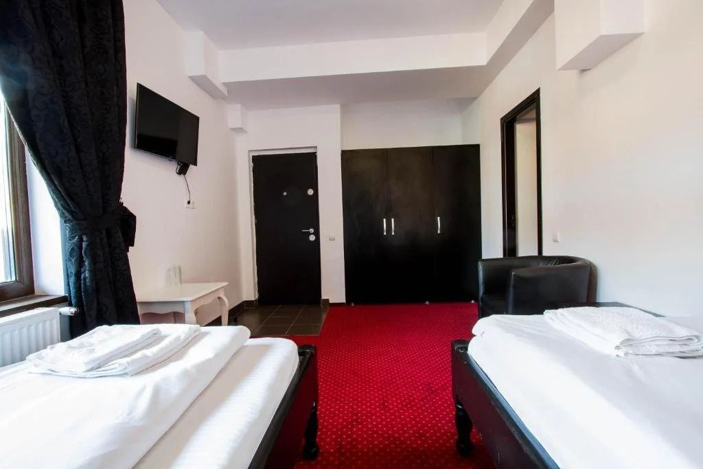 Complex Turistic Max International - Rosenau - Schlafzimmer