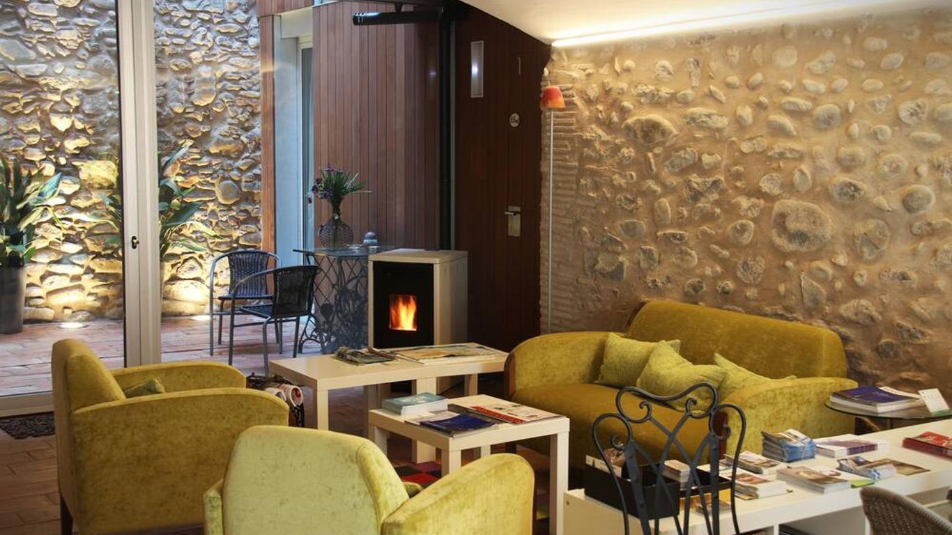 Hotel Can Bo De Pau