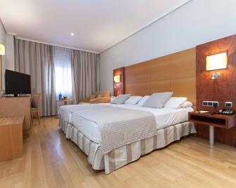 Sercotel Gran Fama - Almería - Yatak Odası