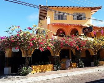 Hotel Crossman - Puerto Ayora - Gebouw