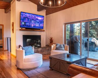 Bear Lodge - Tahoe City - Huiskamer