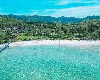 Bunyagard Koh Kood Resort - Ko Kut - Beach