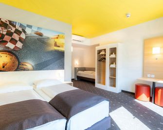 B&B Hotel Stuttgart-Zuffenhausen - Stuttgart - Chambre