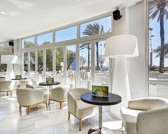 Grupotel Acapulco Playa - Adults Only - פלמה דה מיורקה - טרקלין