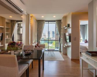 Parc Borough City Resort - Chiang Mai - Living room