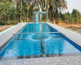 Gp Village Resort - Gingee - Pool