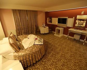 Hotel Grand Nigde - Niğde - Bedroom