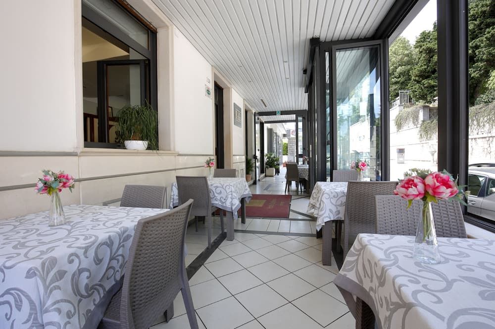 Hotel Sollievo - San Giovanni Rotondo - Restaurant
