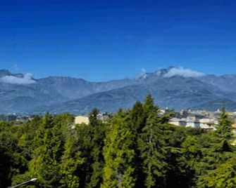 Hotel Michelangelo - Biella - Outdoors view