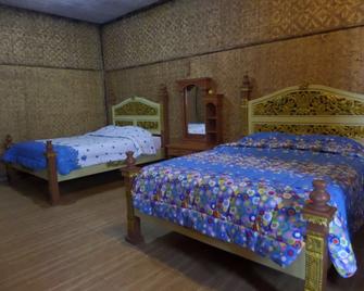 Pondok Wisata Adas - Sukapura - Bedroom