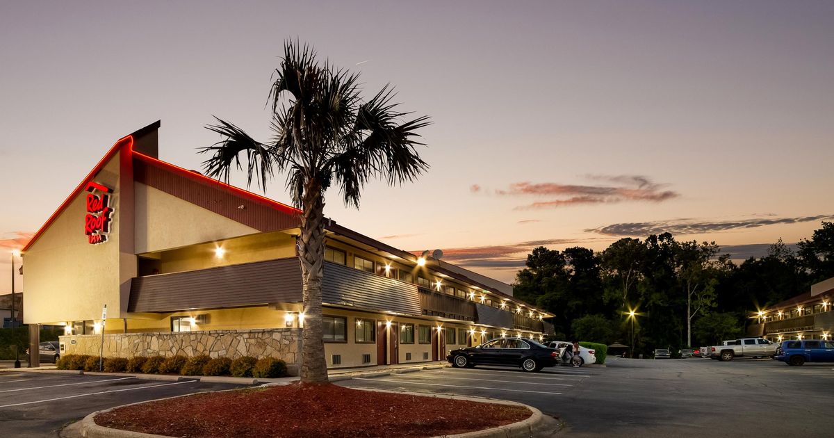 Red Roof Inn Columbia East - Ft Jackson from $58. Columbia Hotel Deals