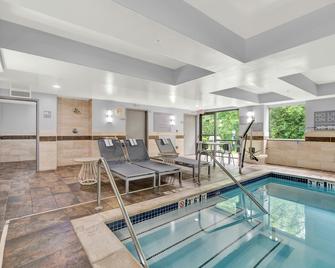 Spark by Hilton Plymouth - Plymouth - Pool