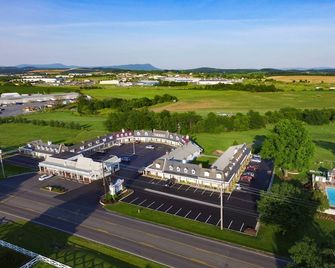 The Village Inn Harrisonburg - Harrisonburg