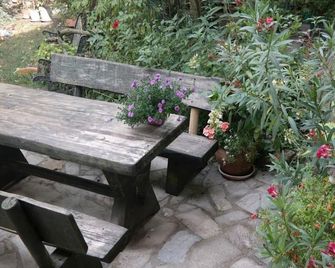 Vacation apartment am Birnbaum - 2-bed apartment - Bad Sobernheim - Innenhof
