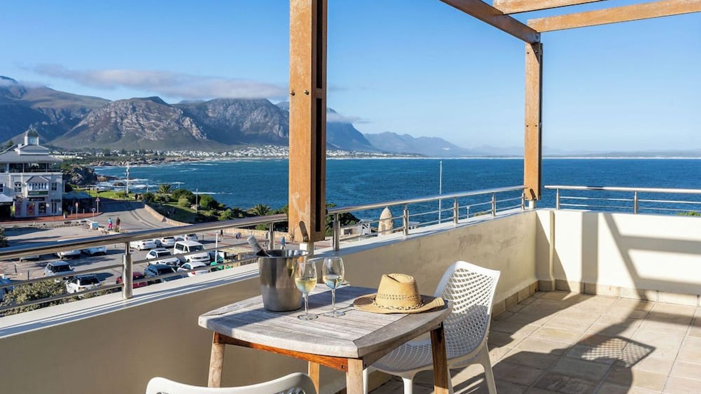 فندق Harbour House