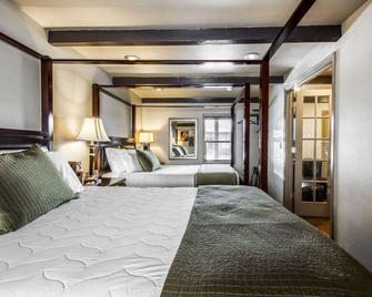 Rodeway Inn & Suites Williams Downtowner-Rte 66 - Williams - Bedroom