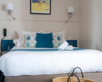 Un Hotel sur le Port - La Rochelle - Chambre