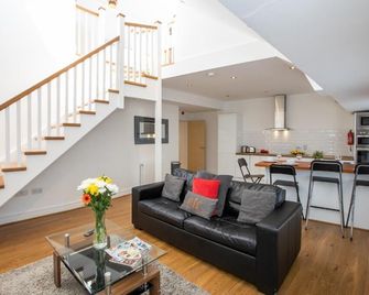 Grafton Street District Apartments - Dublino - Soggiorno