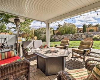 Large Yard and Hot Tub Reno Retreat! - Reno - Patio