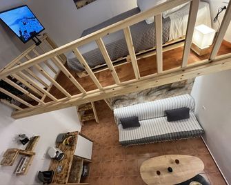 Villa Sertis Santorini - Imerovigli - Escaleras