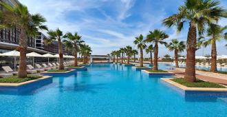 Marriott Hotel Al Forsan, Abu Dhabi - Abu Zabi - Basen