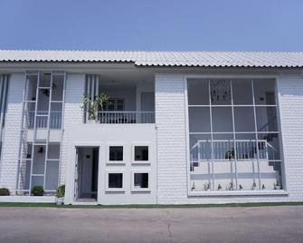 Nan Nakara Boutique - Nan - Edificio