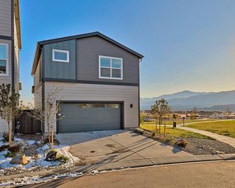 Luxury, Efficient, Comfortable And Upward Living Tree House! - Colorado Springs - Edificio