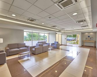 City Express by Marriott Culiacán - Culiacán - Lobby