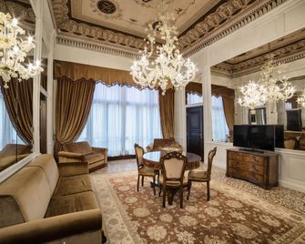Hotel Nani Mocenigo Palace - Venedig