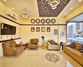 Midtown Furnished Apartments - Ajman - Lobby