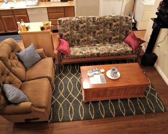 Comfortable Quite Private In-Law Suite in the Heart of Sacramento - Sacramento - Sala de estar