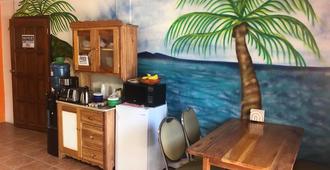 Best Time Inn Hotel - Car Rental - Belize City - Lobby