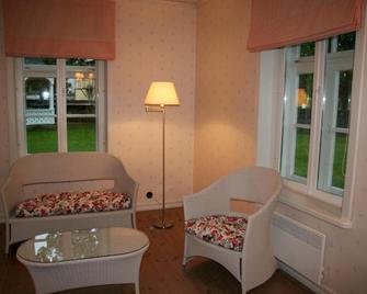 Lahe Guesthouse - Haapsalu