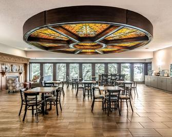 Riverview Inn & Suites, Ascend Hotel Collection - Rockford - Restaurant