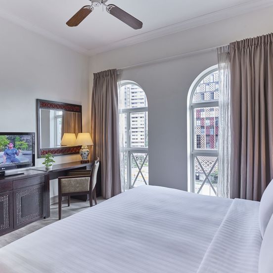 Village Hotel Albert Court by Far East Hospitality image 1