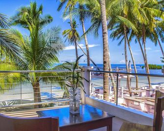 Costa Palawan Resort - פוארטו פרינססה סיטי - מרפסת