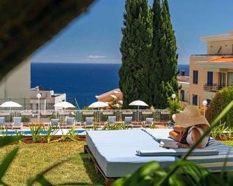 Dorisol Estrelicia Hotel - Funchal - Edificio