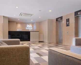 Ibis Budget Singapore Ruby - Singapore - Building