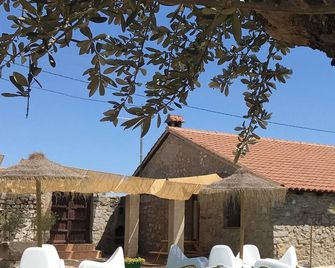 Welcoming House in Alcaracejos with Shared Pool - Alcaracejos - Vista del exterior