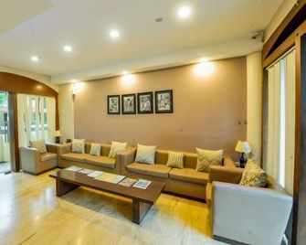 Rega Candolim - Candolim - Olohuone