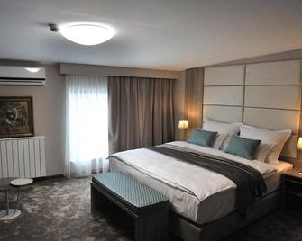 Hotel Vip - Sarajevo - Makuuhuone