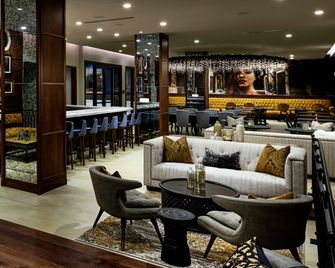 The Peregrine Omaha Downtown Curio Collection by Hilton - Omaha - Restaurant