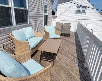 Newly renovated cottage - Point Pleasant Beach - Balcony