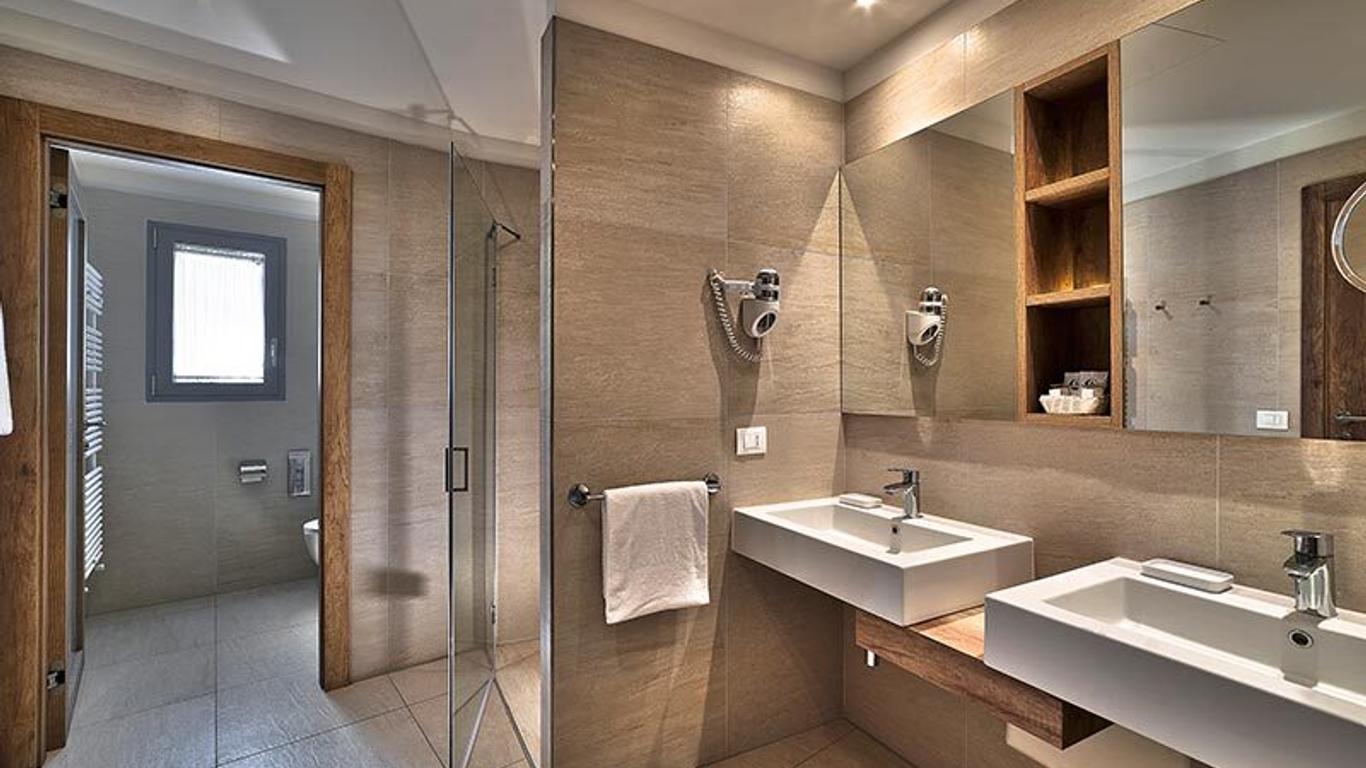 Hotel Harrys' Garden