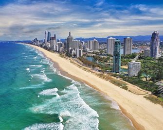 Chidori Court - Main Beach - Plajă
