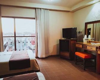 Hotel Plaza Independencia - Villahermosa - Schlafzimmer