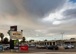 Nightcap at Wintersun Hotel - Geraldton - Rakennus